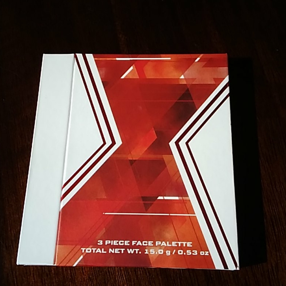 3 piece face pallet  marvel black widow